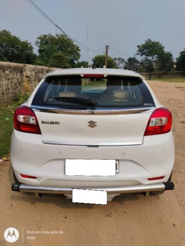 https://images10.gaadi.com/usedcar_image/4622407/original/processed_08c578d1-a364-4069-aba9-51f620b4d886.jpg?imwidth=6401