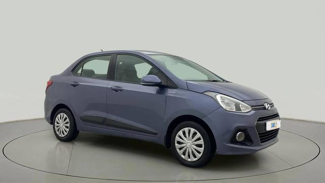 https://images10.gaadi.com/usedcar_image/4622410/original/b9e39884b7a327084dffc2bd24a4cbd2.jpg?imwidth=6400