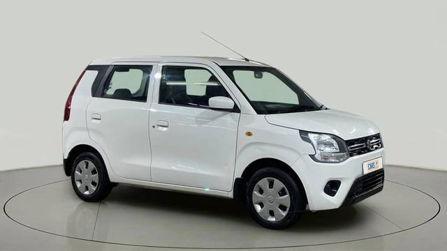 https://images10.gaadi.com/usedcar_image/4622439/original/65b6fe51612a091e17b7dc18d2012e57.jpg?imwidth=6400