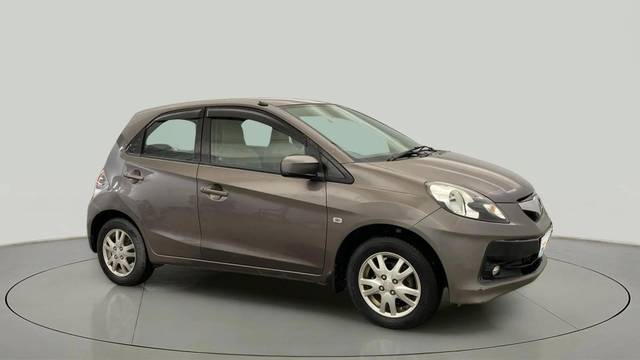 https://images10.gaadi.com/usedcar_image/4622454/original/0041212b40dc91a3f32014f82c3f550c.jpg?imwidth=6400