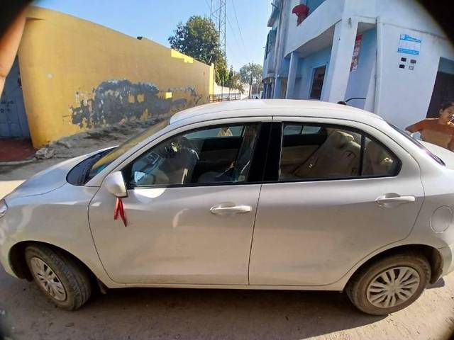 https://images10.gaadi.com/usedcar_image/4622460/original/processed_9b3bb816-4dcd-413b-aaa3-b541fda7eee4.jpg?imwidth=6402
