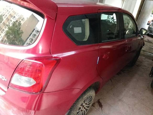 https://images10.gaadi.com/usedcar_image/4622471/original/processed_9cb6e512-ab72-41db-a3fa-165d071210dc.jpg?imwidth=6402