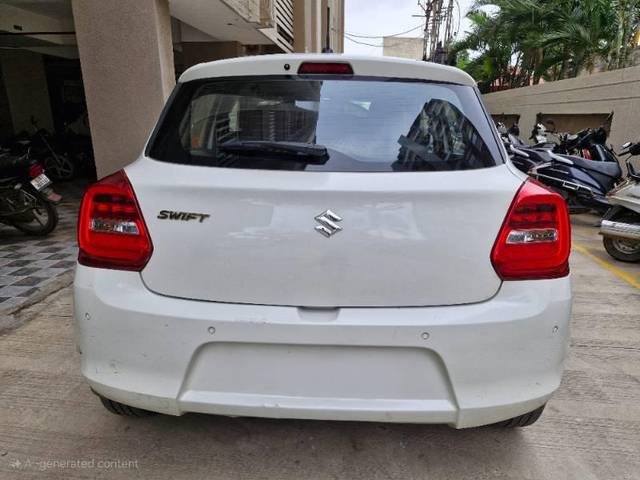 https://images10.gaadi.com/usedcar_image/4622508/original/processed_87f6abea-e1ab-4fc9-9357-5fe0638aebf8.jpg?imwidth=6402