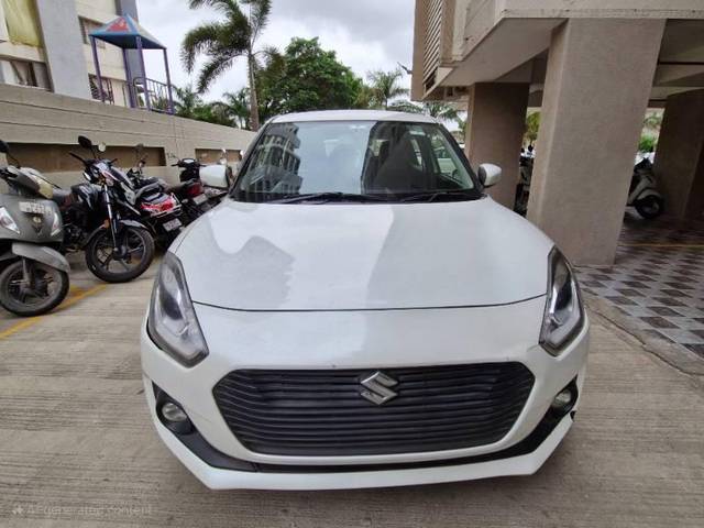 https://images10.gaadi.com/usedcar_image/4622508/original/processed_a15e2ba0-ee69-4f05-ad2f-411f43298d44.jpg?imwidth=6400