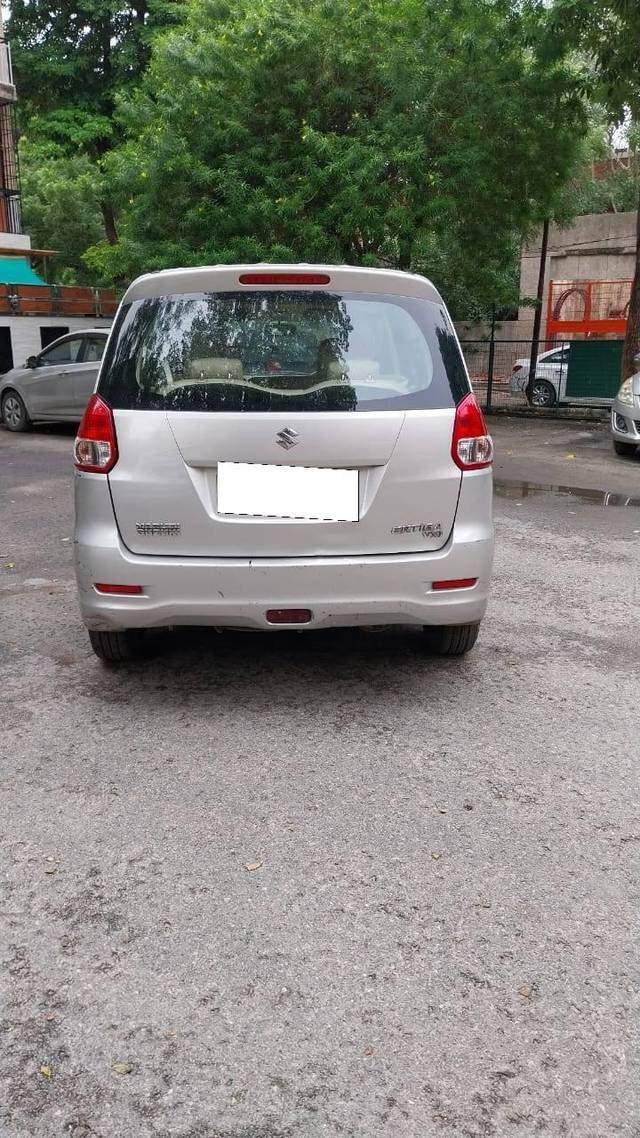https://images10.gaadi.com/usedcar_image/4622526/original/processed_d093194c-f208-4d1e-b037-0bef1fe4c011.jpg?imwidth=6400