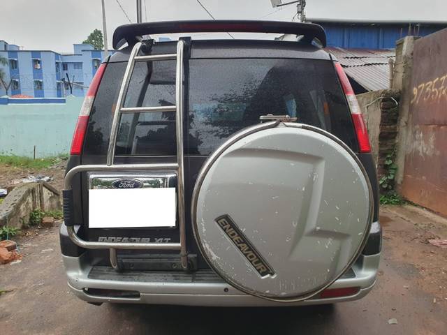 https://images10.gaadi.com/usedcar_image/4622543/original/processed_652ec7b962603483edadd6c640250330.jpg?imwidth=6402