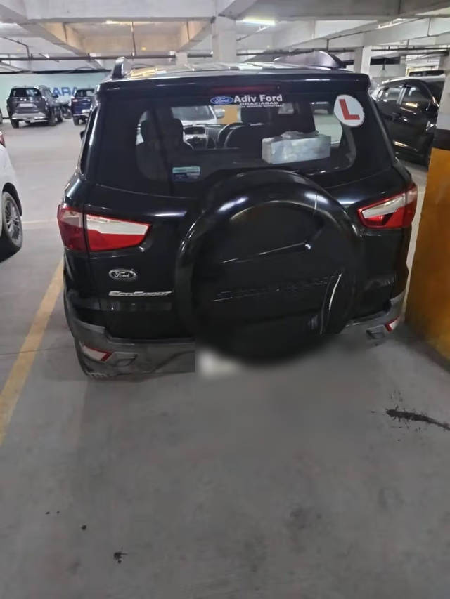 https://images10.gaadi.com/usedcar_image/4622604/original/62381cc2-8c25-4253-b464-790a6bbf7c71.png?imwidth=6400