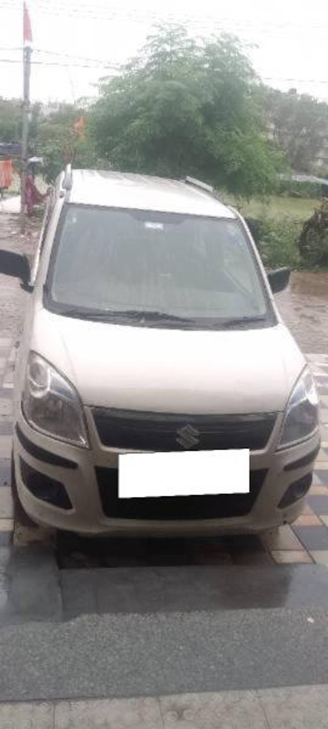 https://images10.gaadi.com/usedcar_image/4622605/original/processed_5224126b-5b30-49c7-b263-29f6046a465b.jpg?imwidth=6400