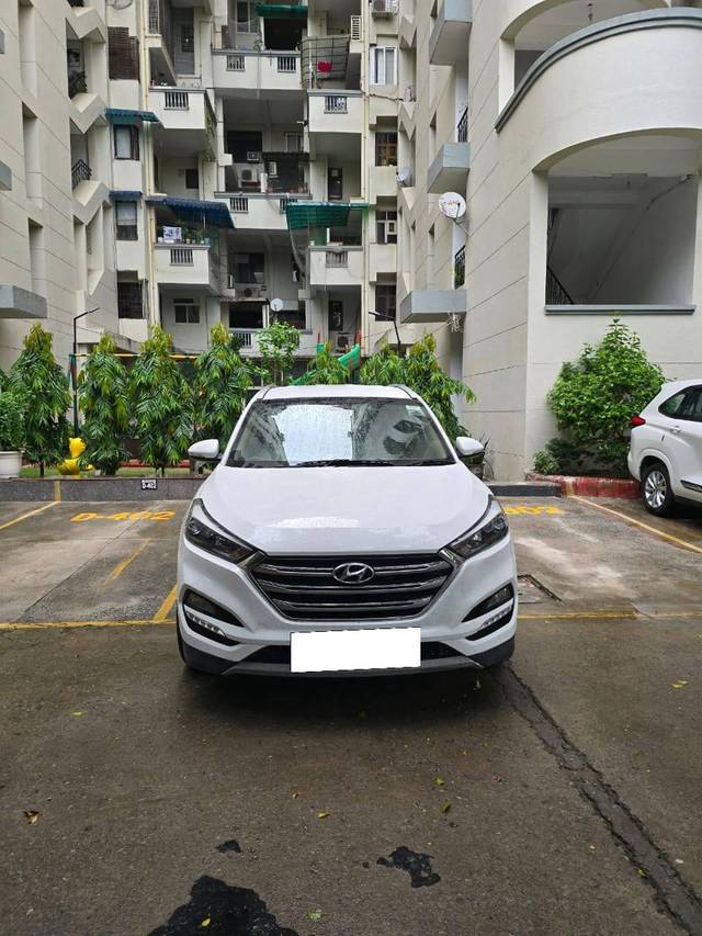 https://images10.gaadi.com/usedcar_image/4622667/original/processed_9028812e-c439-48e6-bedb-b5783bbb838b.jpg?imwidth=6400