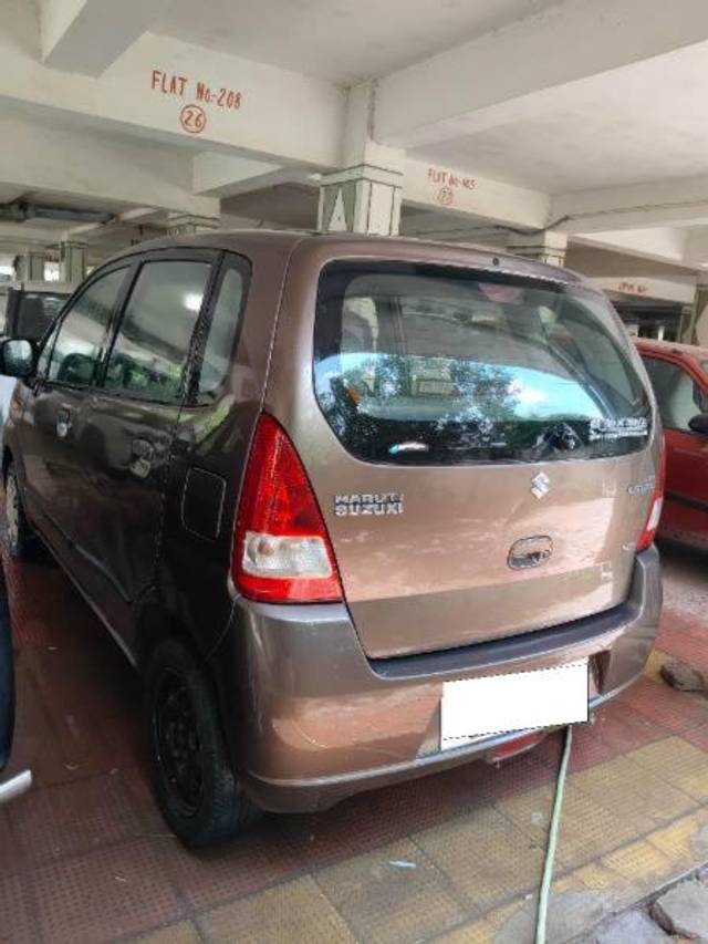 https://images10.gaadi.com/usedcar_image/4622679/original/processed_ec1a23ae-030e-4ac0-9f57-7d3e98fdf0d8.jpg?imwidth=6400