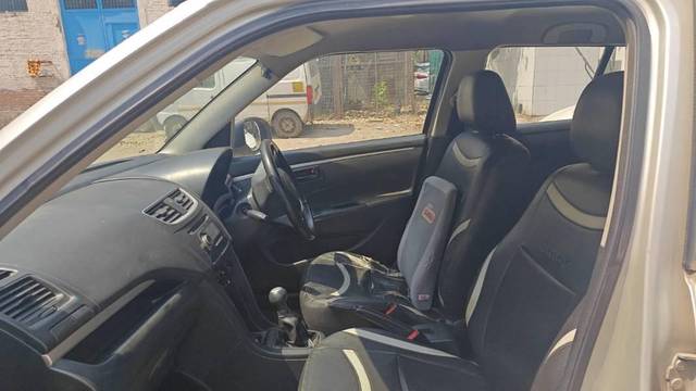 https://images10.gaadi.com/usedcar_image/4622682/original/processed_278fc229-817d-4a95-9042-e0328a314dc1.jpg?imwidth=6402