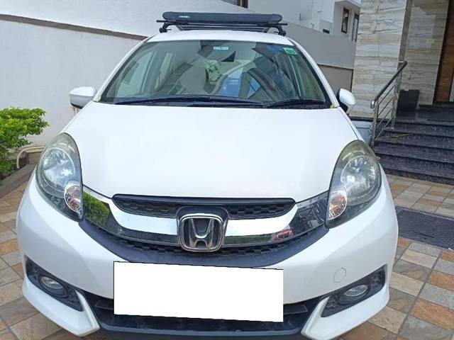 https://images10.gaadi.com/usedcar_image/4622697/original/processed_efadd22a-9be7-47e0-8a05-dfb5c32c8948.jpg?imwidth=6400