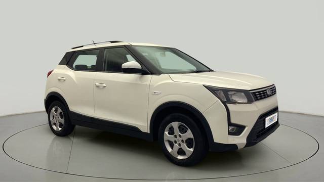 https://images10.gaadi.com/usedcar_image/4622710/original/ffda9877a4bcb85200a3090f33515d1c.jpg?imwidth=6400