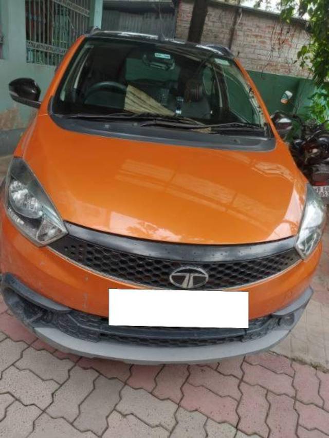 https://images10.gaadi.com/usedcar_image/4622771/original/processed_3f50c48d-b16e-4d5c-ba34-46ca2108c6d8.jpg?imwidth=6400