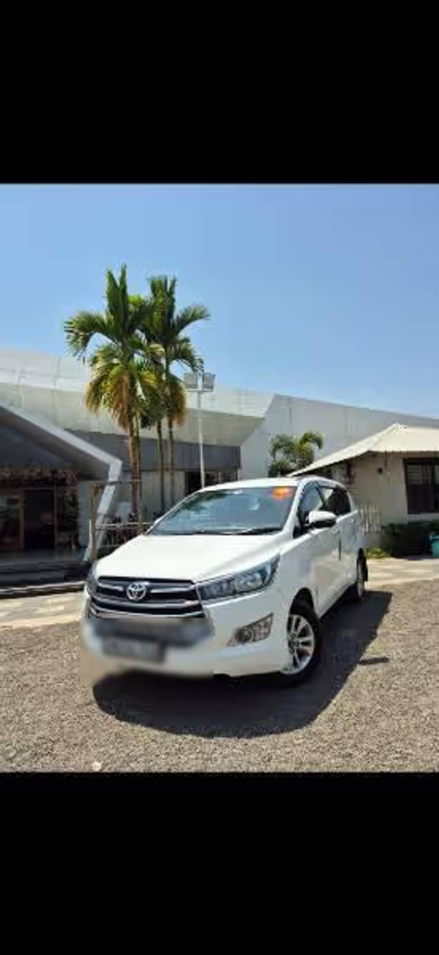 https://images10.gaadi.com/usedcar_image/4622776/original/0e57086a-766d-49e8-9803-f067ef9bed3e.png?imwidth=6400