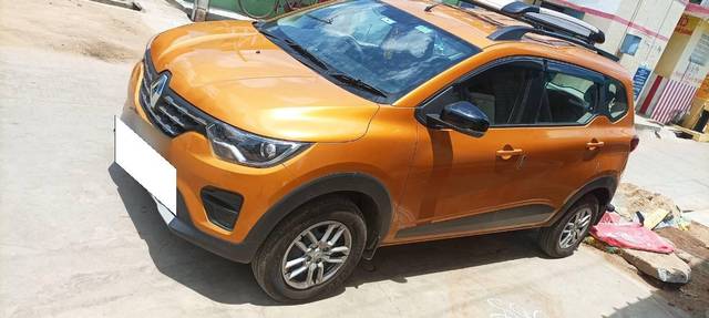 https://images10.gaadi.com/usedcar_image/4622785/original/processed_1217d567-3685-4ce7-a849-46a3de480913.jpg?imwidth=6400