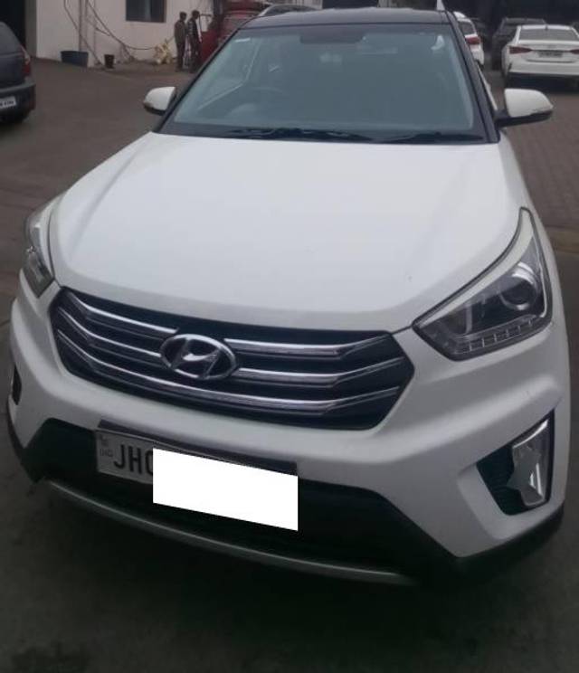 https://images10.gaadi.com/usedcar_image/4622800/original/processed_e50aa252-4d2f-4d3d-91df-c9c64ff94fab.jpg?imwidth=6402