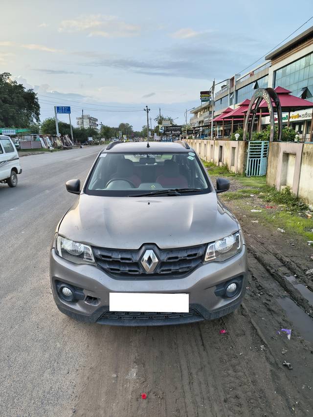 https://images10.gaadi.com/usedcar_image/4622811/original/processed_c1243d0a-b20d-4ddc-9a65-d90e658354d0.jpg?imwidth=6400