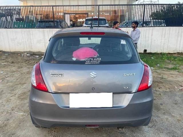 https://images10.gaadi.com/usedcar_image/4622899/original/processed_8b9125d4-d810-4a99-b2e7-19e5c0be6f95.jpeg?imwidth=6402