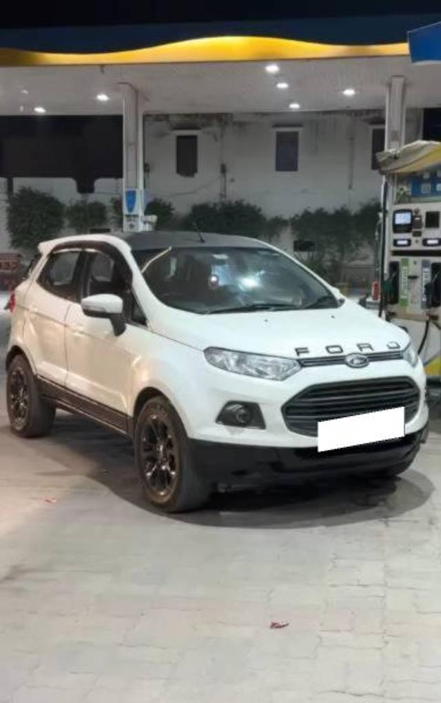 https://images10.gaadi.com/usedcar_image/4622911/original/processed_77dc7ee4-892d-459c-8c85-fa660ca251b0.jpg?imwidth=6400