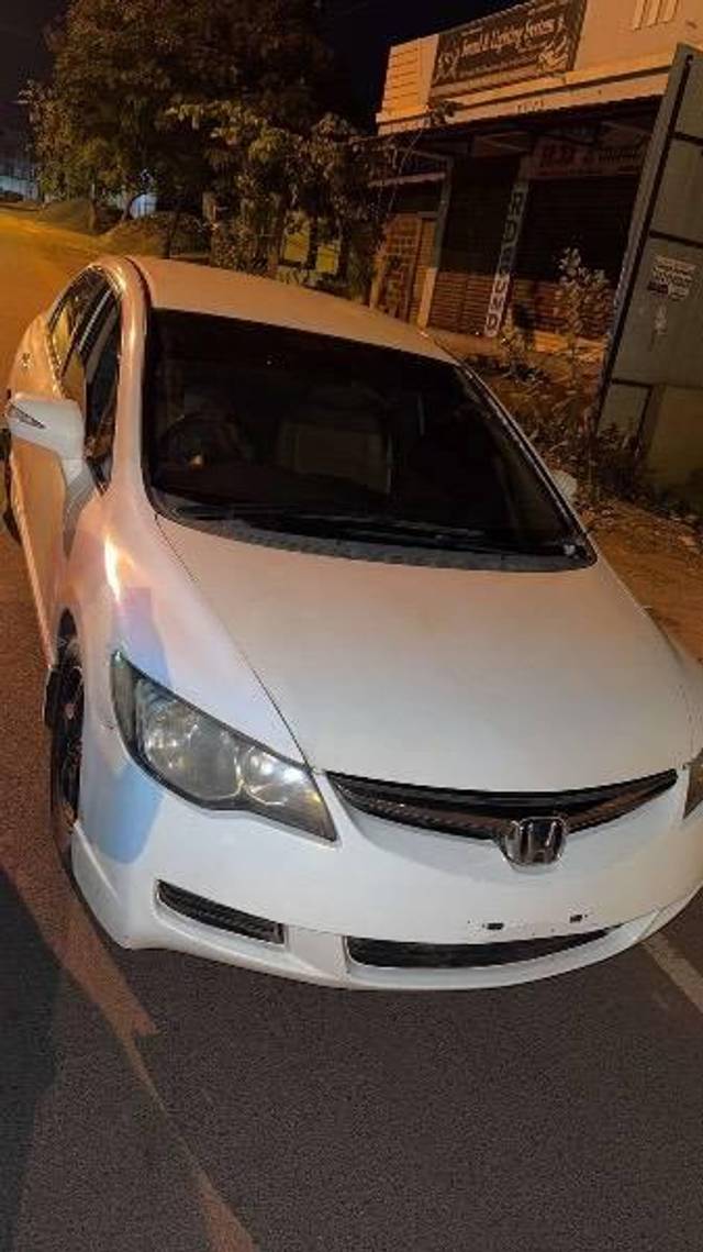 https://images10.gaadi.com/usedcar_image/4622938/original/processed_f1fdcb3d-788c-4d1b-af6d-0390e72f5c90.jpeg?imwidth=6402