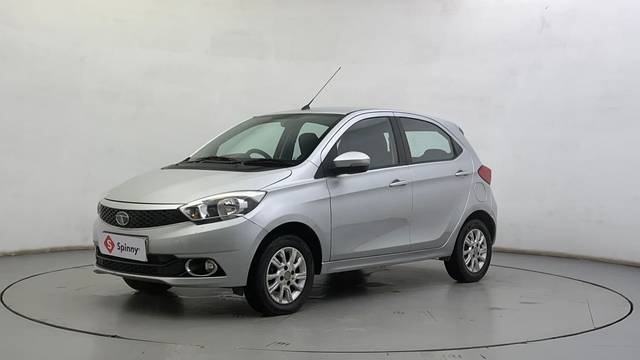 https://images10.gaadi.com/usedcar_image/4622983/original/f29b746f1f1ee5d5aaa4254f83c2b5c7.JPG?imwidth=6400