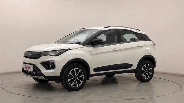 https://images10.gaadi.com/usedcar_image/4622991/original/f8723bf3d3e87fc686fa0a8d7d8e1d2c.JPG?imwidth=6400