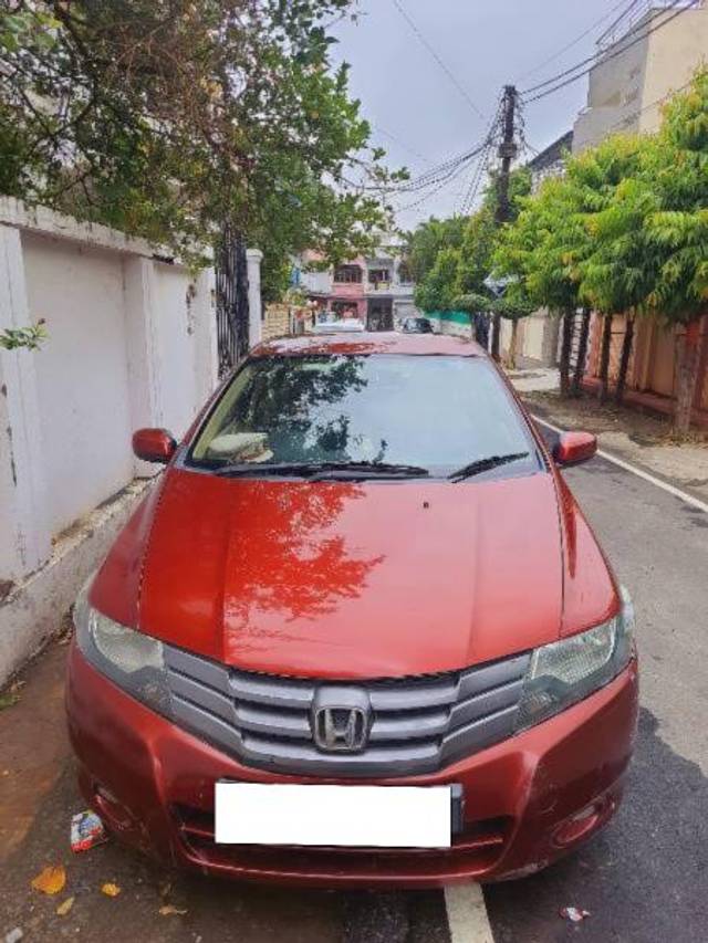https://images10.gaadi.com/usedcar_image/4623016/original/processed_c3638e8b-3d4a-474f-8097-f9b1fab64c2b.jpg?imwidth=6402