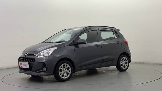 https://images10.gaadi.com/usedcar_image/4623041/original/e897ed438a0f780485ec29379da491dd.JPG?imwidth=6400