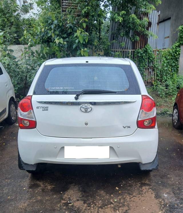 https://images10.gaadi.com/usedcar_image/4623046/original/processed_6d7a3bfd-e924-481d-b098-abdb3b82c14b.jpg?imwidth=6400