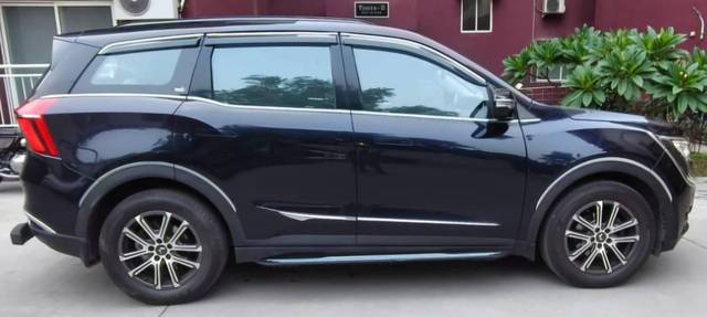 https://images10.gaadi.com/usedcar_image/4623087/original/processed_processed_1cc26fed-75d9-418f-840a-10f7e93f2545.jpg?imwidth=6402