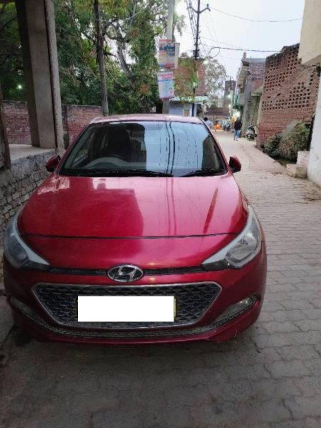 https://images10.gaadi.com/usedcar_image/4623088/original/processed_0dd17f18-6f8a-40f0-9f61-c59a75c98b49.jpg?imwidth=6400