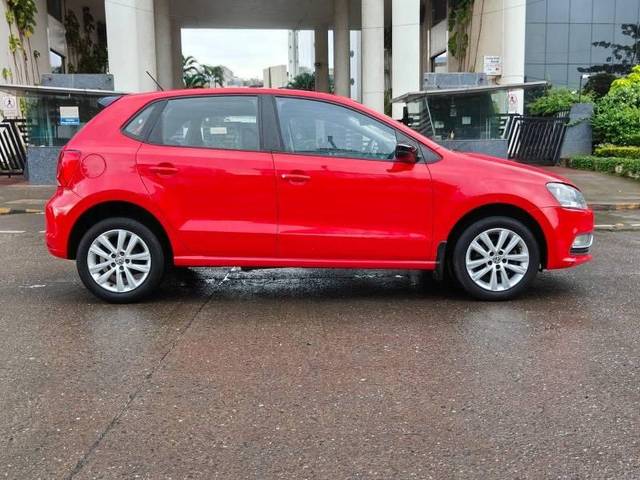 https://images10.gaadi.com/usedcar_image/4623219/original/processed_cc15a787-b099-4559-b283-8725355aa273.jpeg?imwidth=6401