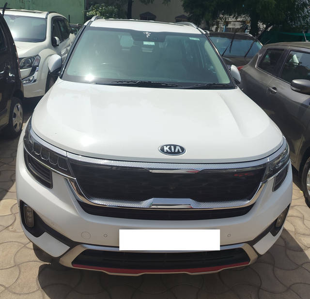 https://images10.gaadi.com/usedcar_image/4623257/original/processed_6173e8dda5e348e852438c7294e1f614.png?imwidth=6402