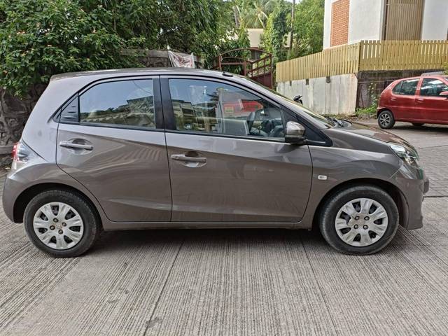 https://images10.gaadi.com/usedcar_image/4623319/original/processed_056e3645f1fdca9ad08da36adb8c18a6.jpg?imwidth=6401