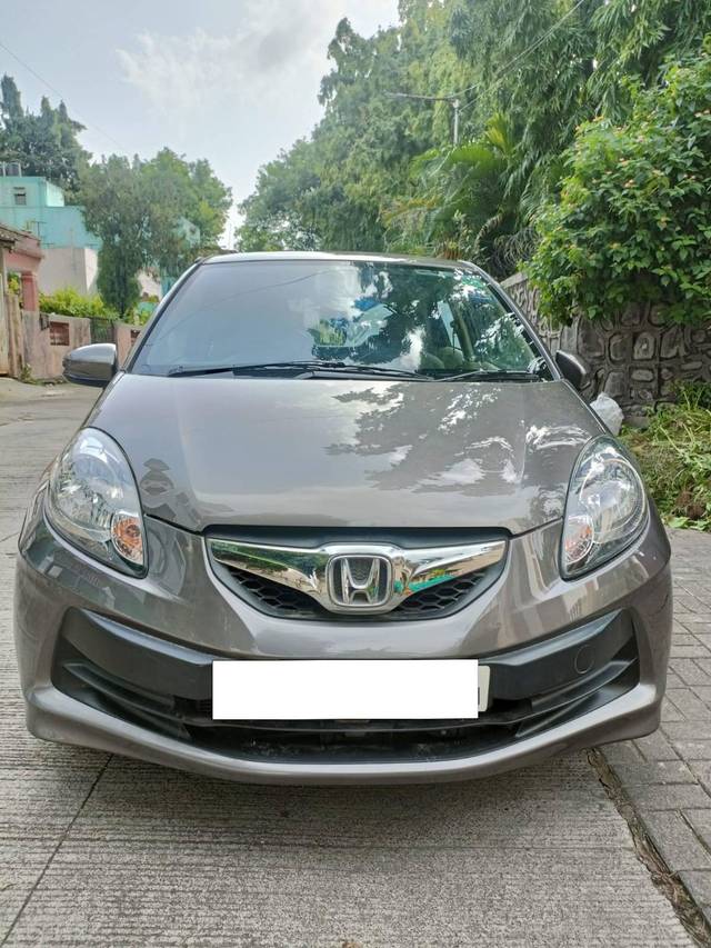 https://images10.gaadi.com/usedcar_image/4623319/original/processed_7894a3857aa1586cd967c7bc7340d3de.jpg?imwidth=6400