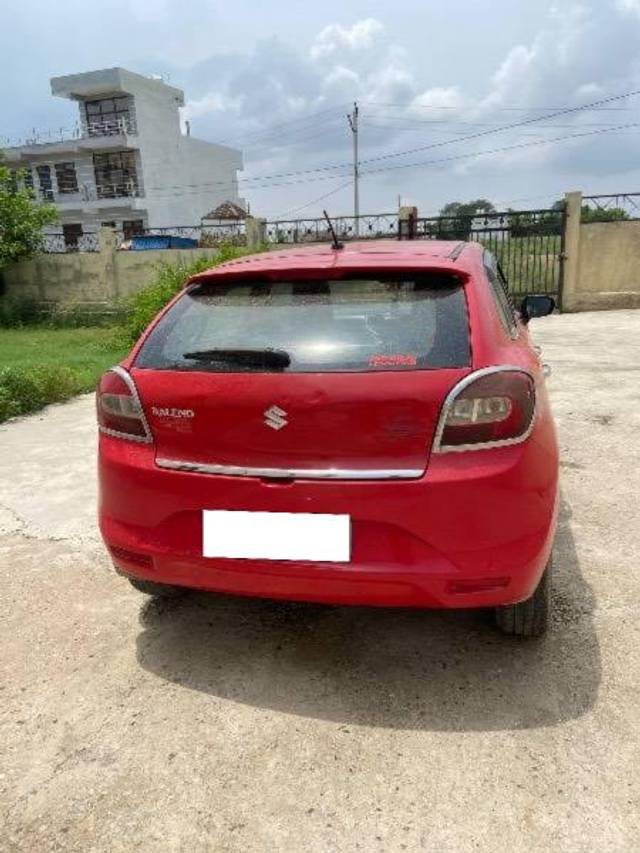 https://images10.gaadi.com/usedcar_image/4623326/original/processed_18c80f61-becd-43c1-9ff3-3f9aa6282704.jpg?imwidth=6402