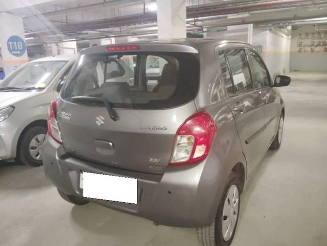 https://images10.gaadi.com/usedcar_image/4623328/original/processed_22515d20-0527-4666-8eae-e5443d994c8f.jpg?imwidth=6402