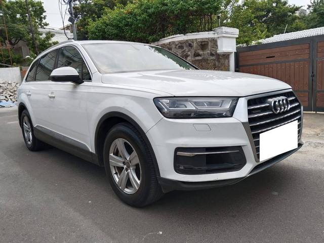 https://images10.gaadi.com/usedcar_image/4623334/original/processed_791506a87ae37d2dba12724ef5474172.jpg?imwidth=6400