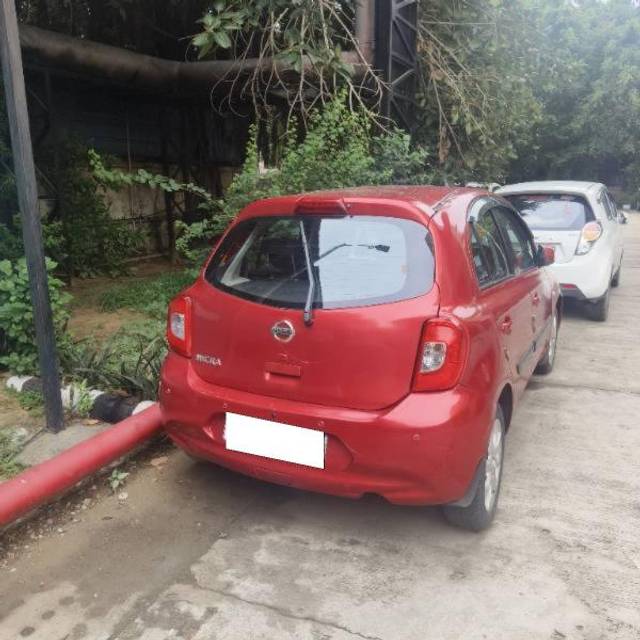 https://images10.gaadi.com/usedcar_image/4623360/original/processed_bd90856e-19d0-430c-b76d-864b693e3226.jpg?imwidth=6401