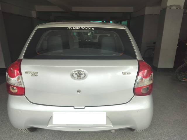 https://images10.gaadi.com/usedcar_image/4623374/original/processed_f0b05aae-d2e4-486f-b570-a8e745816c43.jpg?imwidth=6400