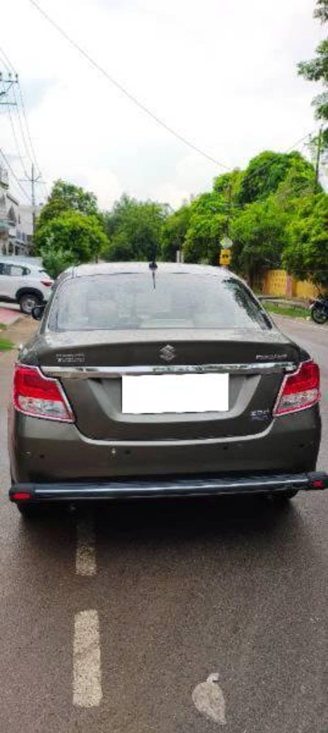 https://images10.gaadi.com/usedcar_image/4623397/original/processed_6a9654d2-6b1f-452b-b9f2-c6c486d53fa4.jpg?imwidth=6400