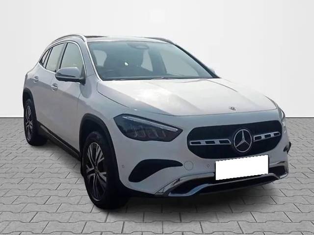 https://images10.gaadi.com/usedcar_image/4623417/original/processed_c312e2e25cef1d996bfd7ab604f1dcba.jpg?imwidth=6400