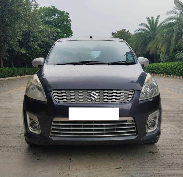 https://images10.gaadi.com/usedcar_image/4623427/original/processed_f41dc521a1d21f8813491becdf651cf7.jpg?imwidth=6402