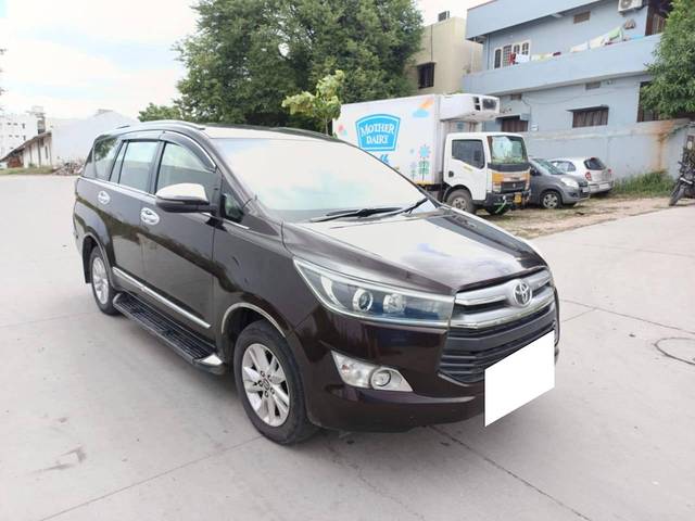 https://images10.gaadi.com/usedcar_image/4623446/original/processed_9077d55164d81408c88e49d4c489d037.jpg?imwidth=6400