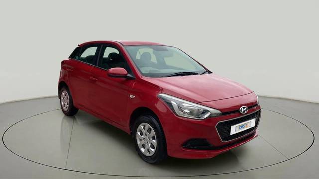 https://images10.gaadi.com/usedcar_image/4623470/original/409fd644dfcd803f6d22094f248c86c3.jpg?imwidth=6400