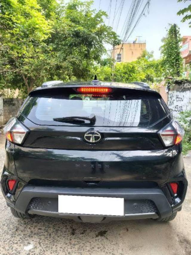 https://images10.gaadi.com/usedcar_image/4623486/original/processed_a442538f-6172-486a-9f37-dba0bf121967.jpg?imwidth=6401