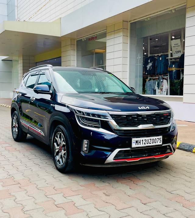 https://images10.gaadi.com/usedcar_image/4623502/original/58a959ab68bcb28eadadf66f12663ba3.jpg?imwidth=6400