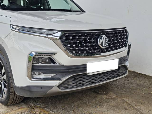https://images10.gaadi.com/usedcar_image/4623555/original/processed_13f40532430304e878c4acef6a28f897.jpg?imwidth=6400