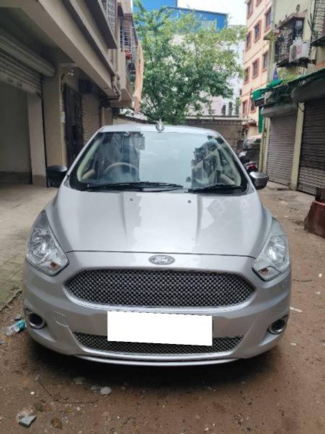 https://images10.gaadi.com/usedcar_image/4623557/original/processed_751ed9e7-8c14-4d2e-84ce-c57482de9dd5.jpg?imwidth=6400